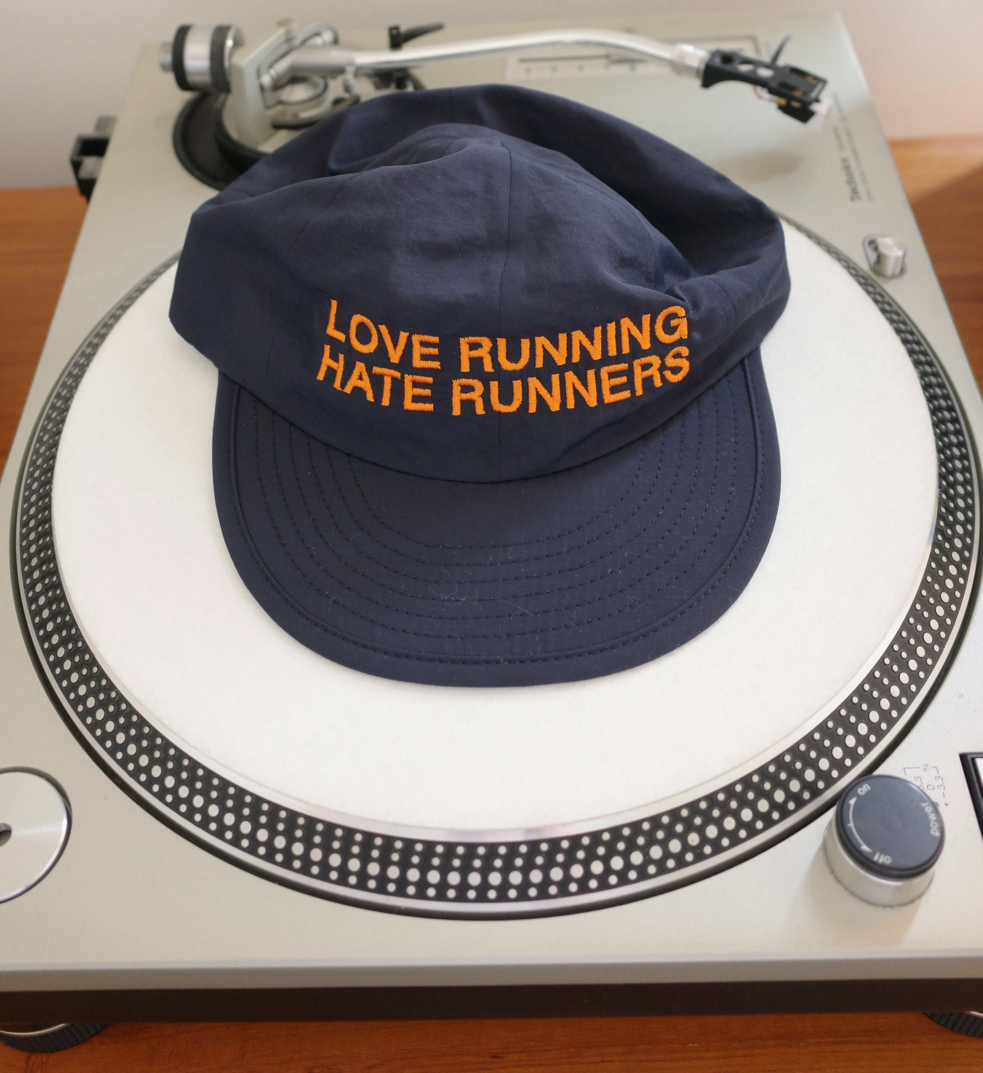 LOVE HATE NAVY ORANGE CAP